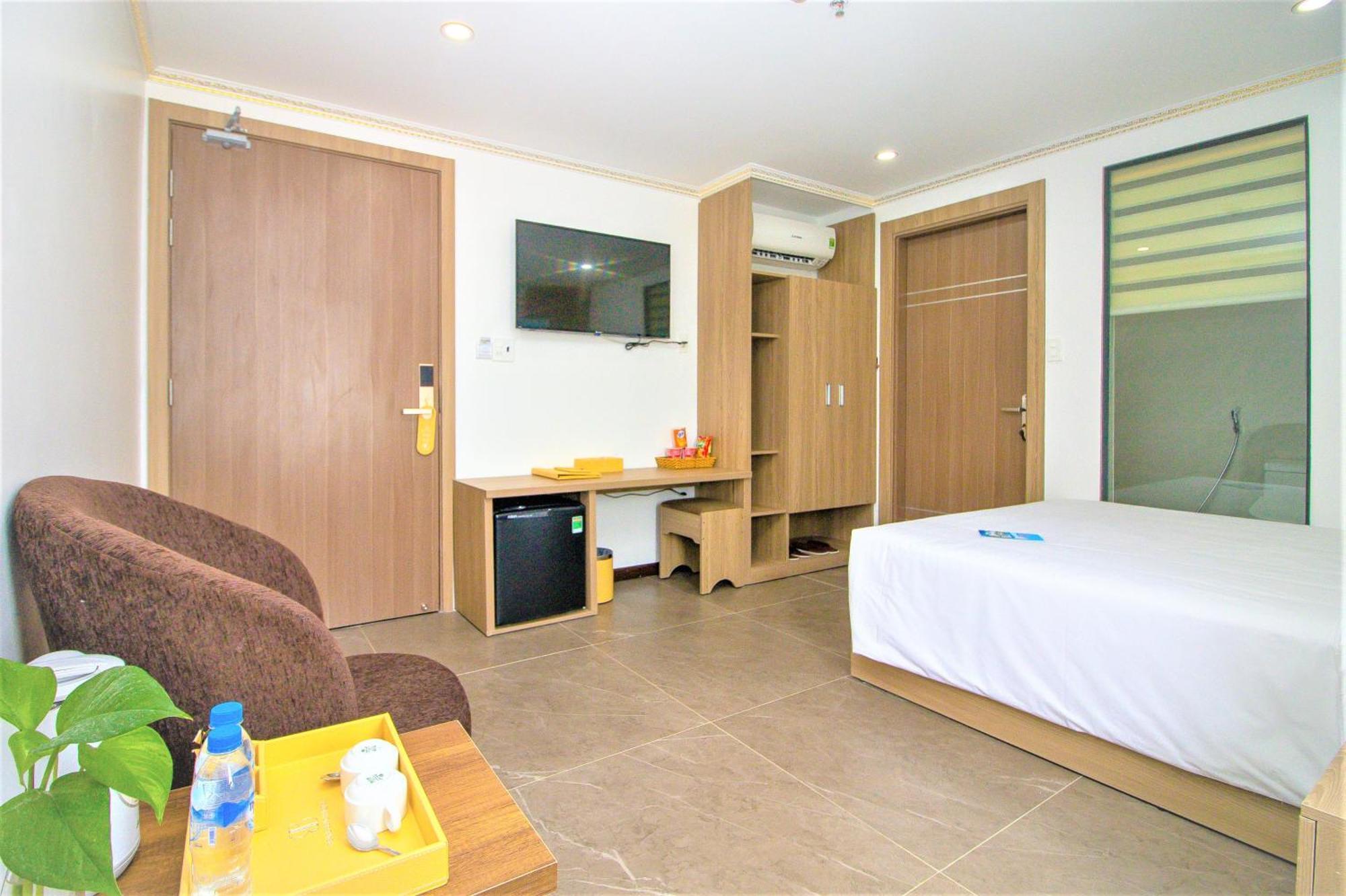 Pearl Beach Hotel 퀴논 외부 사진
